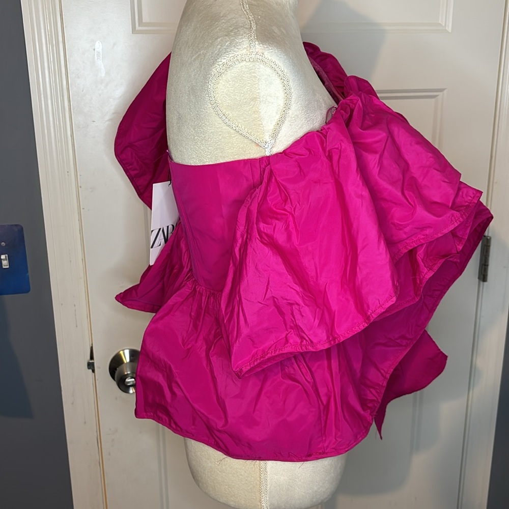 Zara Fuchsia Pink 3D ROSE RUFFLED ASYMMETRIC TOP - Picture 11 of 12